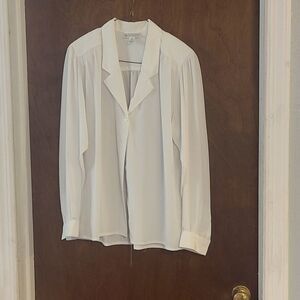 Size 10 Evan Picone White Long Sleeve Blouse